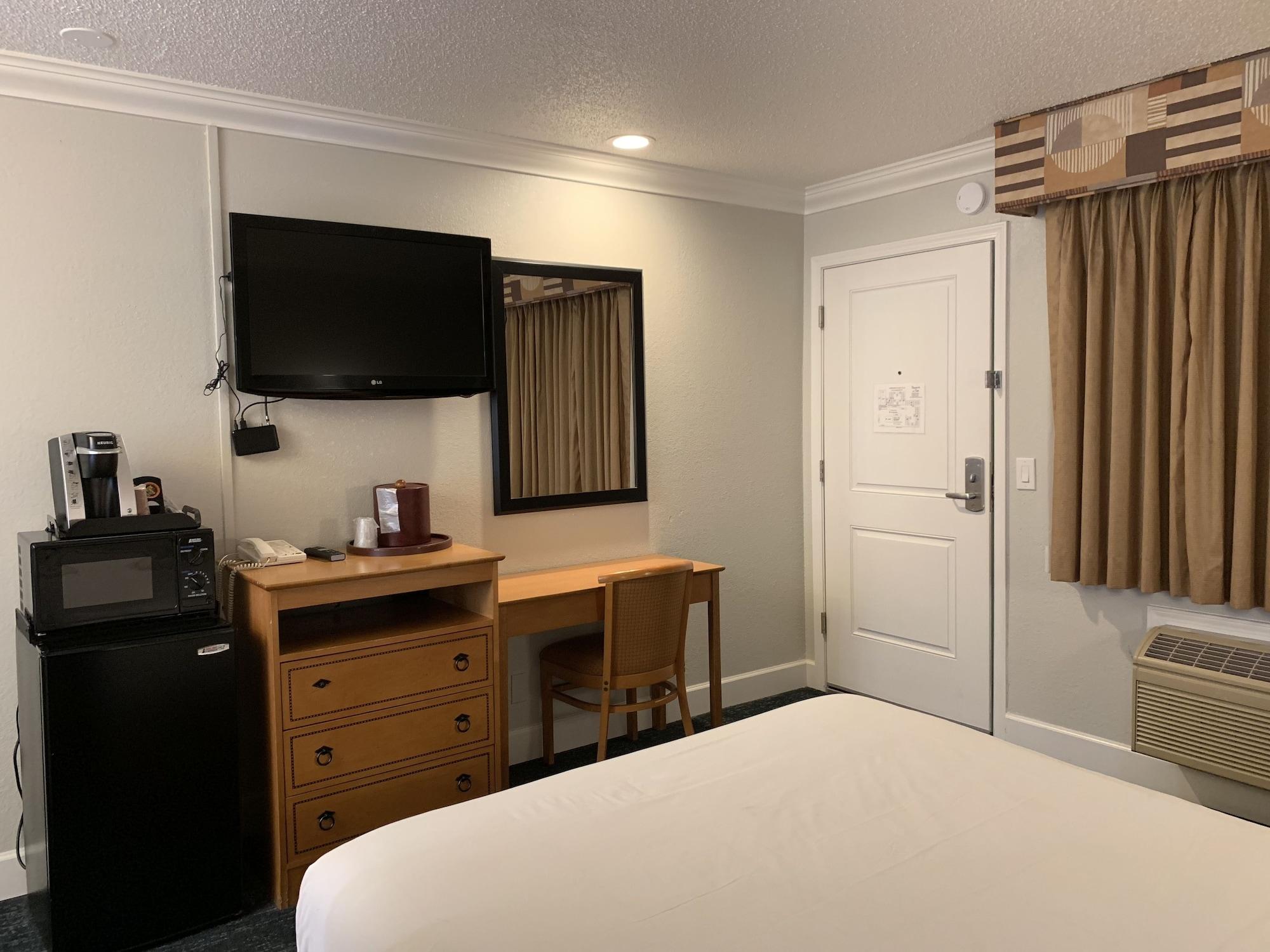 Stargazer Inn And Suites Monterey Kültér fotó